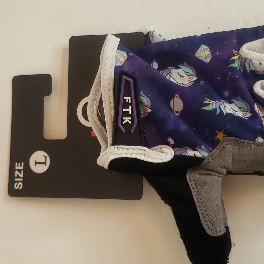 Finger Ten Golf Gloves Pair Unicorn Purple Size Large NWT